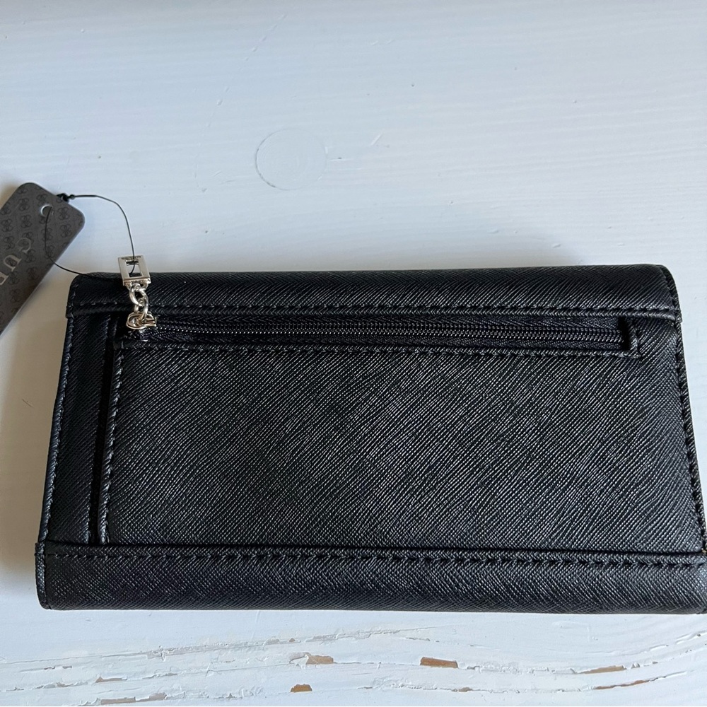 Guess wallet - Picture 3 of 4
